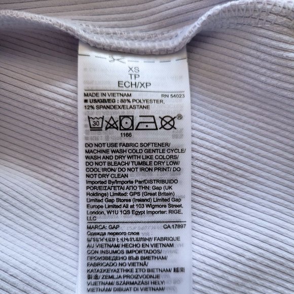 GapFit Breathe Faux Wrap Top (Pastel purple, XS) - Picture 9 of 9